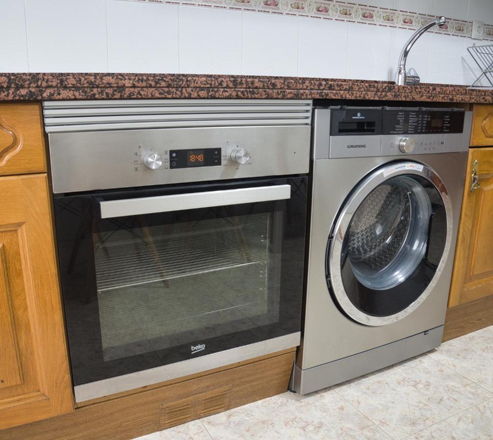 La Villa De Lore, Piso Completo Apto 6 Personas Con Garaje Avilés Dış mekan fotoğraf